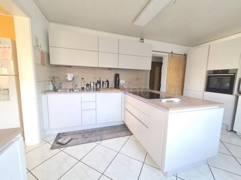 Espenau ++ HOCHWERTIGES EIN - ZWEIFAMILIENHAUS MIT ELW ++ VIEL PLATZ IN GUTER LAGE!! ++ Haus kaufen