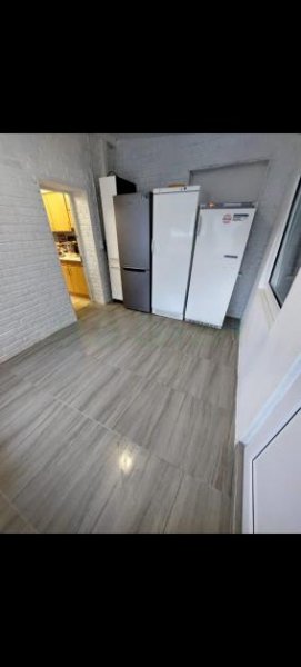 Hofgeismar Gelegenheit gegen Gebot: Saniertes Mehrfamilienhaus mit großen Scheunen und Garagen, ideal für Handwerker und Tierfreunde. !