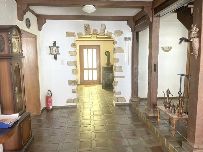 Trendelburg HOCHWERTIGES HAUS MIT VIELEN MÖGLICHKEITEN! ++ PFERDEWIESEN UND BAULAND INKLUSIVE! Haus kaufen