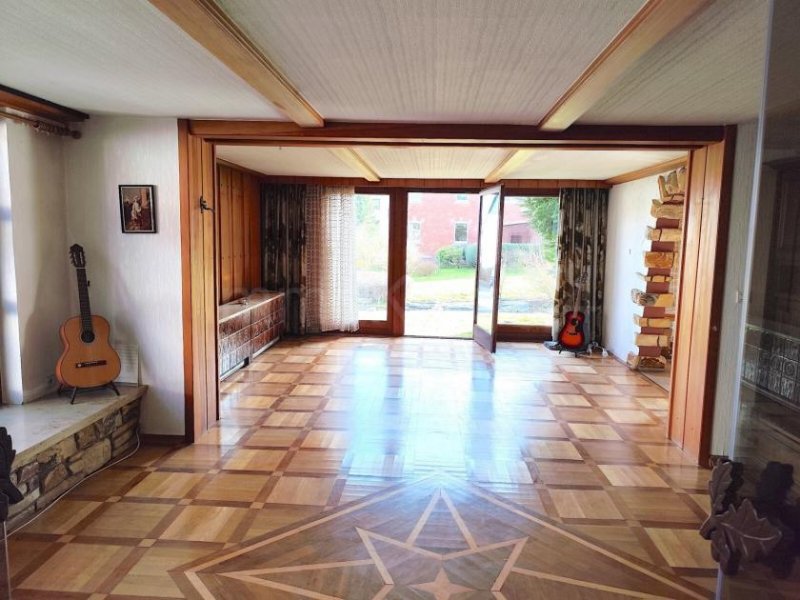 Trendelburg HOCHWERTIGES HAUS MIT VIELEN MÖGLICHKEITEN! ++ PFERDEWIESEN UND BAULAND INKLUSIVE! Haus kaufen