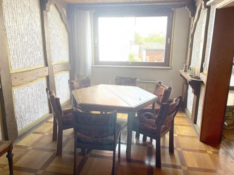 Trendelburg ++ MASSIVES FREISTEHENDES EIN - ZWEIFAMILIENHAUS MIT AUSBAUFLÄCHEN + SCHEUNE! ++ GROSSES GRUNDSTÜCK!! ++ Haus kaufen