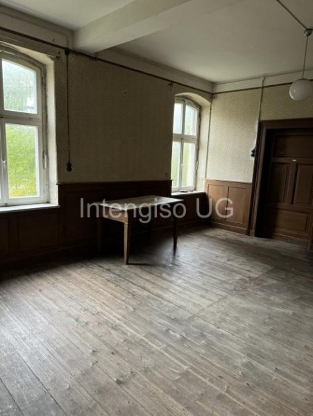 Korbach Gebäude und Grundstücke eines ehemals landwirtschaftlichen Betriebs (PREISSENKUNG) Haus kaufen