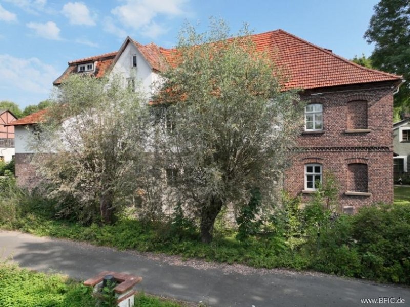 Felsberg Gebäudeensemble - Wassermühle, Wirtschaftsgebäude, Biergarten, Campingplatz, Pferdestall auf 4 ha Gewerbe kaufen
