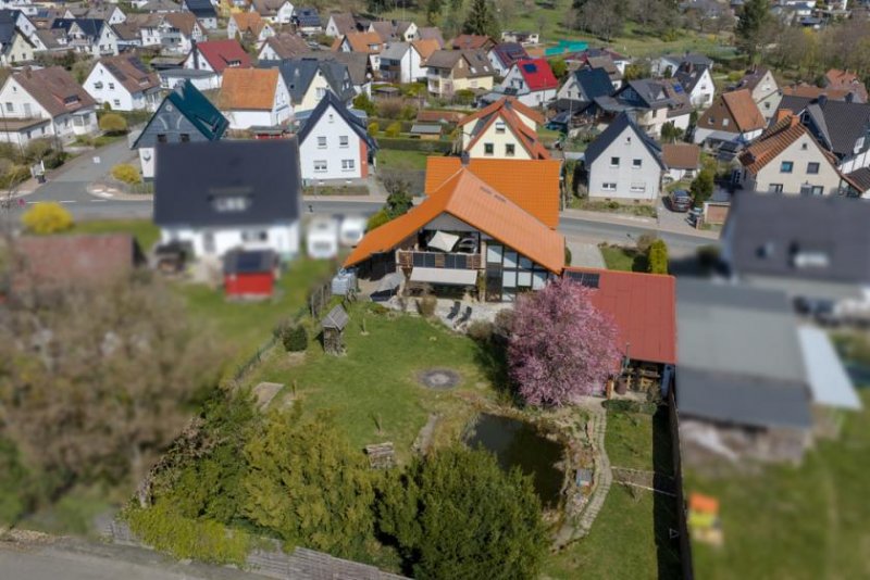 Gladenbach ++ KRAG Immobilien ++ Wohnen und Arbeiten mit Studio, Werkstatt und vielseitigen Nutzflächen Haus kaufen