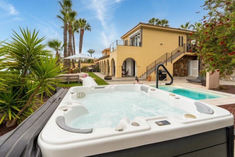 Monte Leon Großzügige elegant renovierte Villa in Monte Leon II zu verkaufen Haus kaufen