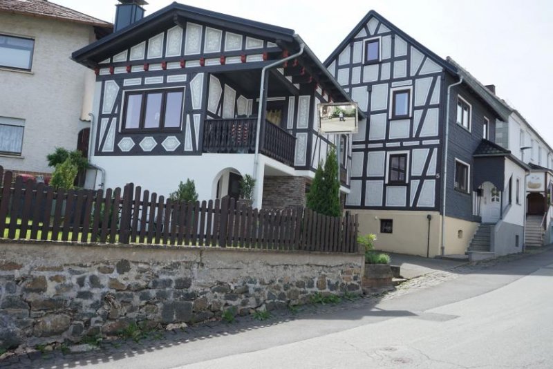 Dautphetal Großzügiges und komfors Einfamilienhaus in Dautphetal Haus kaufen