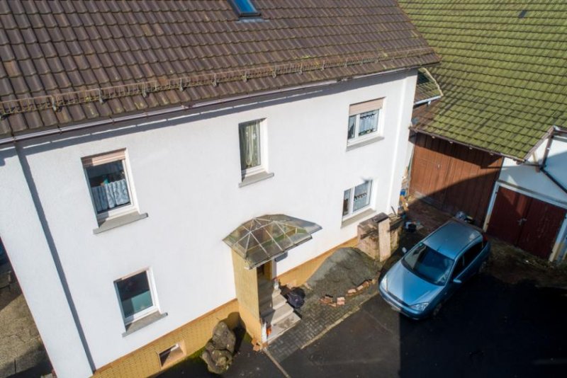 Breidenbach ++ KRAG Immobilien ++ Familientraum: Freiräume, Kamin, Terrasse ++ Haus kaufen