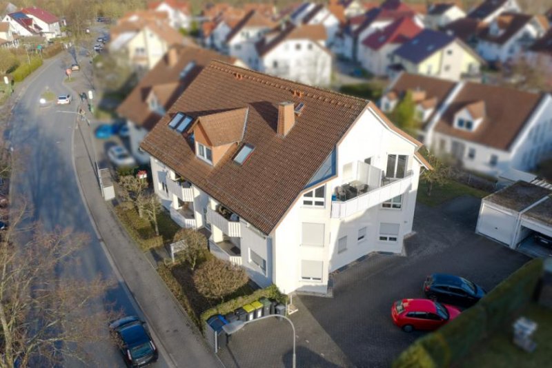 Gießen ++ KRAG Immobilien ++ Kleine Eigentumswohnung mit Terrasse und Kellerraum für Anleger ++ Wohnung kaufen