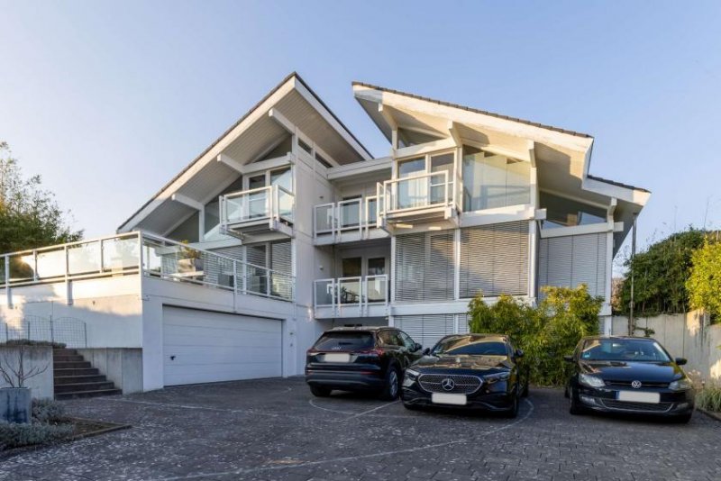 Lich Hochwertige Design-Villa am Ortsrand Haus kaufen