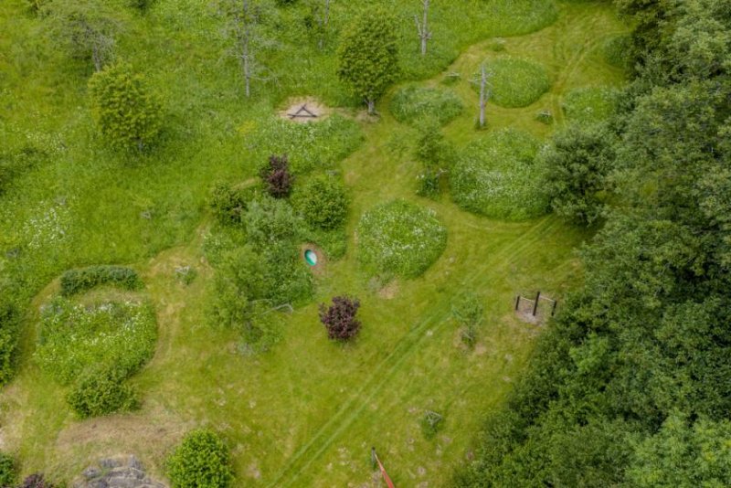 Siegbach ++ KRAG Immobilien ++ Naturareal mit Werkstatt, Spiel- und Freizeitflächen für aktive Köpfe ++ Haus kaufen