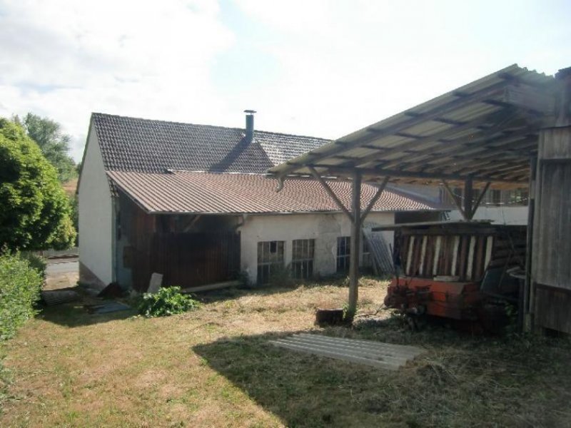 Feldatal Ehem. Hof mit Ausbaupotential in Ortsrandlage Haus kaufen