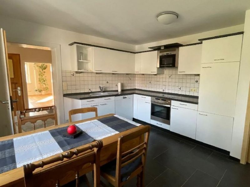 Feldatal Idyllisches Anwesen mit Reitplatz am Ortsrand für Pferdeliebhaber Haus kaufen