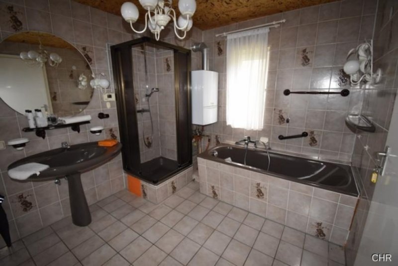 Bad Lauterberg im Harz Grosszügiges Ein- / Zweifamilienhaus mit viel Potenzial in ruhiger Wohnlage von Bad Lauterberg Haus kaufen