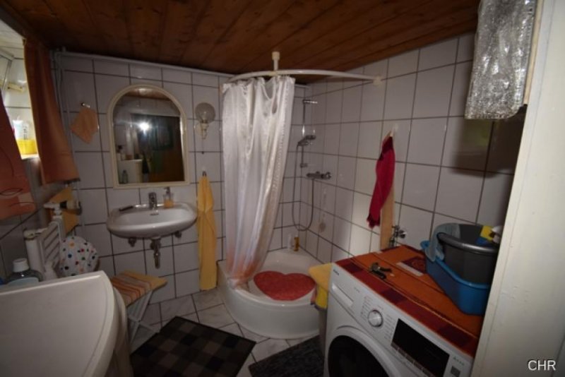 Bad Sachsa Kleines uriges Einfamilienhaus mit ebenerdigem Grundstück - ruhig und dennoch zentrumsnah Haus kaufen