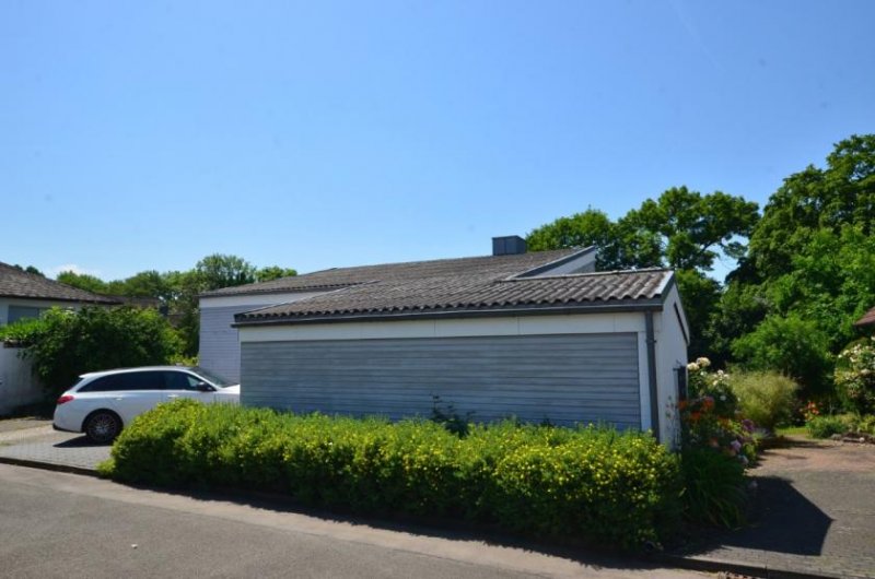 Holzminden 1-Familienhaus mit Garage in ruhiger, bevorzugter Wohnlage – Holzminden Haus kaufen