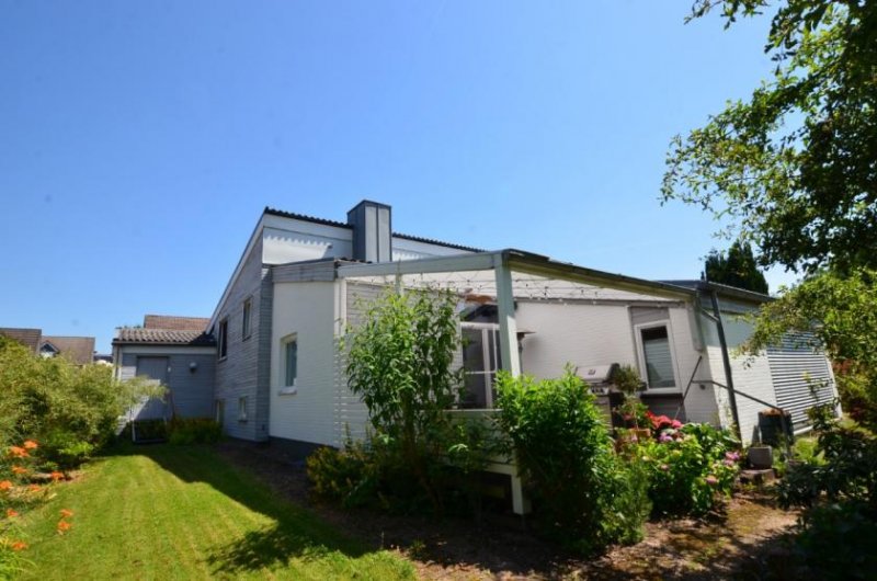 Holzminden 1-Familienhaus mit Garage in ruhiger, bevorzugter Wohnlage – Holzminden Haus kaufen