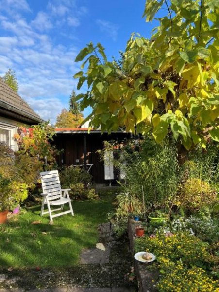 Holzminden 1-Familienwohnhaus mit Carport und Wintergarten in ruhiger Sackgassenlage Haus kaufen