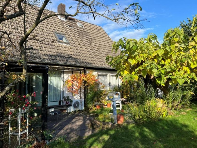 Holzminden 1-Familienwohnhaus mit Carport und Wintergarten in ruhiger Sackgassenlage Haus kaufen