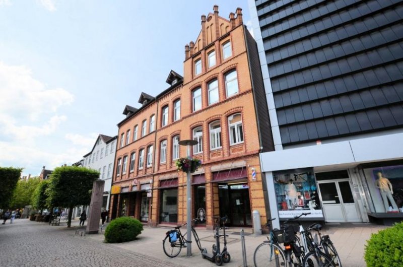 Holzminden Denkmalgeschütztes Wohn- und Geschäftshaus in 1A-Lage Fußgängerzone - Holzminden Gewerbe kaufen