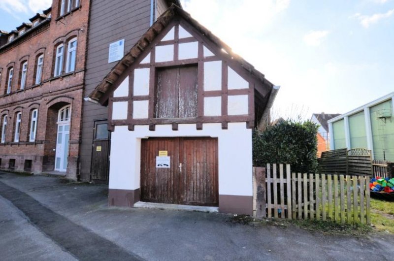 Holzminden Vermietetes 4-Familienwohnhaus in Holzminden in stadtnahe Wohnlage Gewerbe kaufen