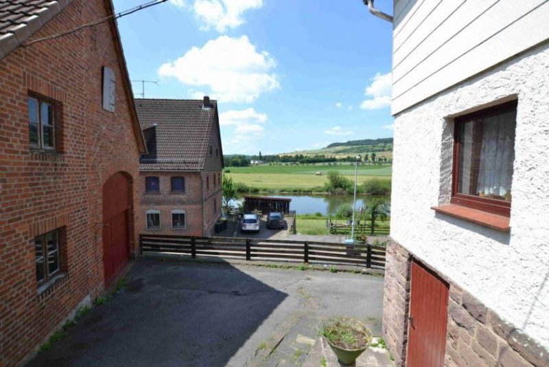 Bodenwerder Einfamilienhaus mit Scheune und Weserblick in 37619 Rühle Haus kaufen