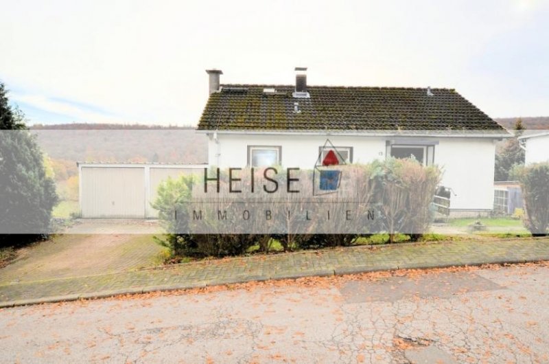 Heinade 1-Familienwohnhaus - Wochenendhaus mit Garage und unverbauter Sicht in den Solling - Hellental Haus kaufen