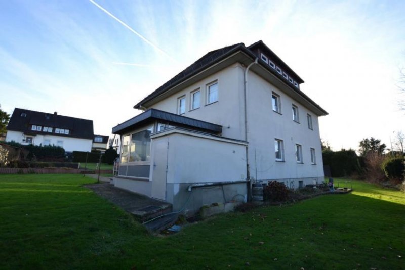 Eschershausen Zweifamilienhaus in 37632 Eschershausen mit Möglichkeit zur Mischnutzung Wohnen/Büro/Praxis! Haus kaufen