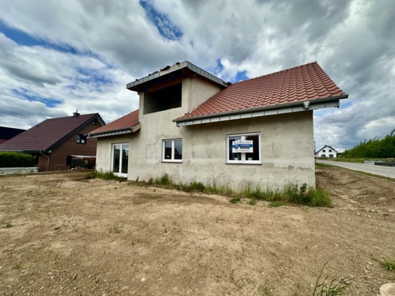 Bevern (Landkreis Holzminden) Energieeffizienzhaus A+ mit Blick ins Grüne Haus kaufen