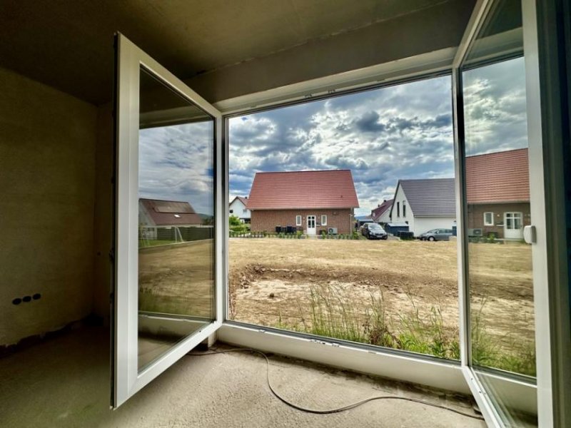 Bevern (Landkreis Holzminden) Energieeffizienzhaus A+ mit Blick ins Grüne Haus kaufen