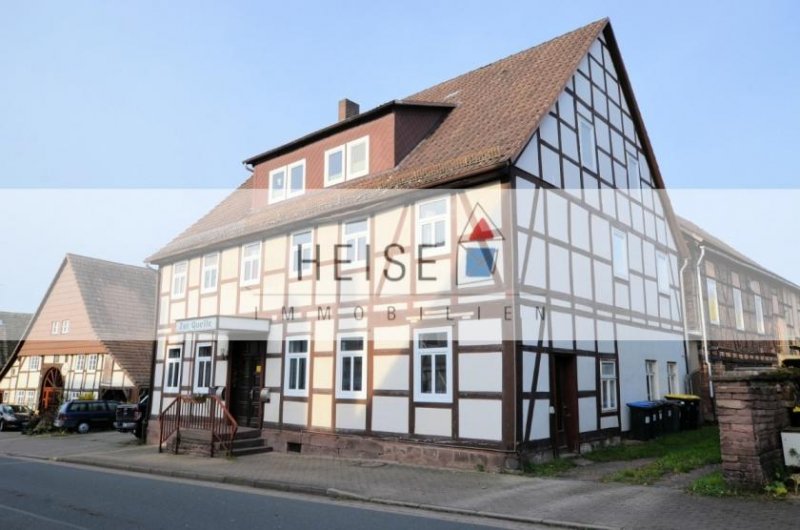Bevern (Landkreis Holzminden) ** PREISREDUZIERUNG ** 3-Familien-Fachwerkhaus mit Garage und Nebengelass in Bevern Haus kaufen