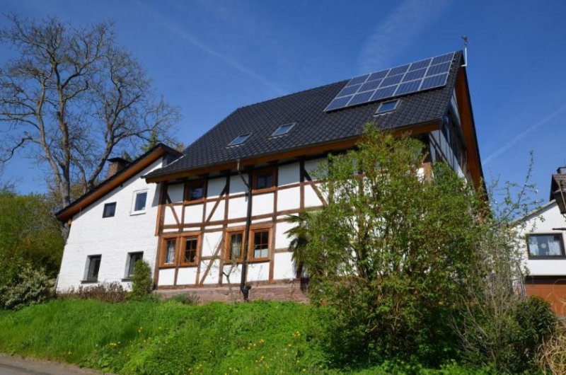 Golmbach Fachwerkhaus in landschaftlich reizvoller Dorfrandlage mit Sicht in die - Rühler-Schweiz - Haus kaufen