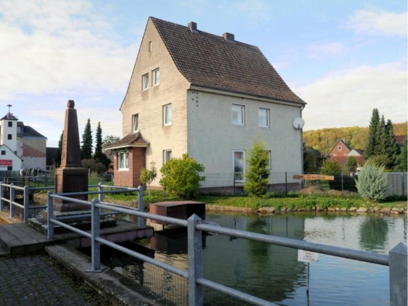 Heinsen Modernisiertes 1- bis 3-Familienwohnhaus in idyllischer Ortslage von Heinsen Haus kaufen