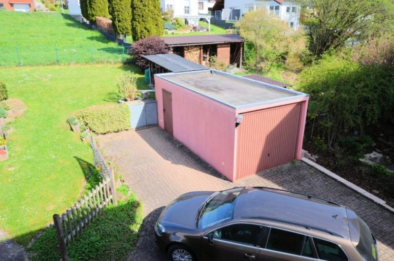 Höxter Ein- bis Zweifamilienhaus mit Garage in Stahle Haus kaufen