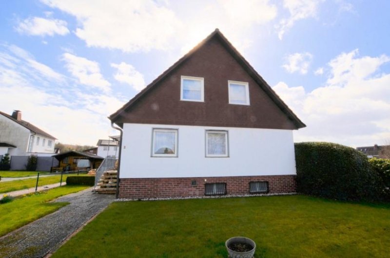Höxter PREISREDUZIERUNG - 1-Familienwohnhaus mit Garage in ruhiger Wohnlage - Lüchtringen Haus kaufen