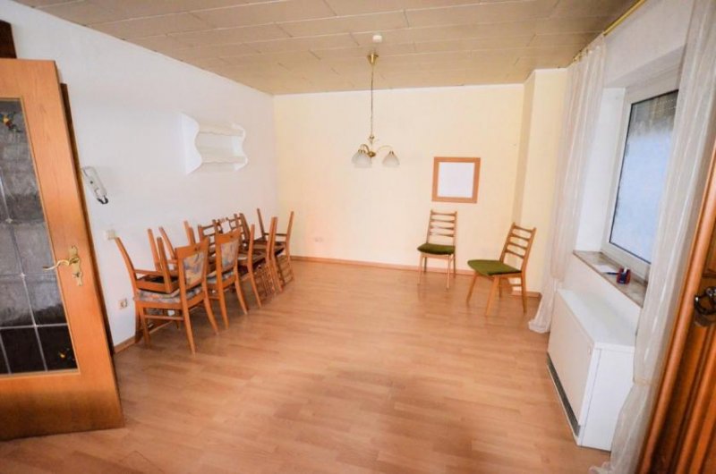 Höxter *** PREISREDUZIERUNG *** 1-Familien-Doppelhaushälfte in Lüchtringen - idyllische Lage an der Weser Haus kaufen