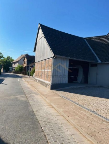 Lehre Mehrfamilenhaus mit 5 Wohnungen, mit Potenzial zur Aufteilung Haus kaufen