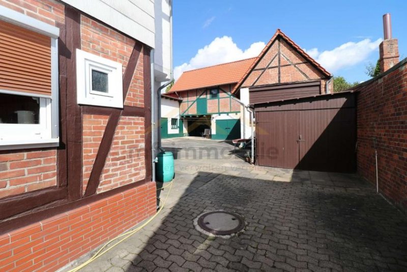 Grasleben viel Platz für Hobby und Freizeit Ein- bis Zweifamilienhaus in Grasleben 200m2 Haus kaufen