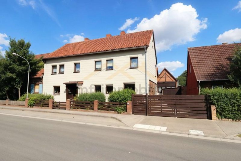 Grasleben viel Platz für Hobby und Freizeit Ein- bis Zweifamilienhaus in Grasleben 200m2 Haus kaufen
