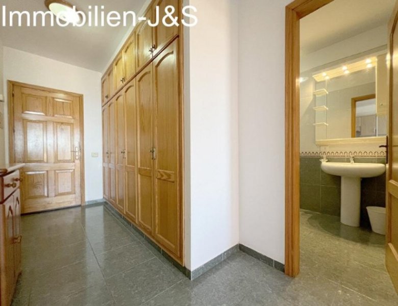 Puerto de la Cruz Precioso piso con gran terraza y piscina comunitaria y plaza de garaje subterráneo Wohnung kaufen