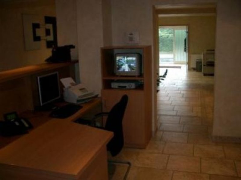 Wolfsburg Attraktives Wohn- u. Gewerbehaus in guter Lage Gewerbe kaufen