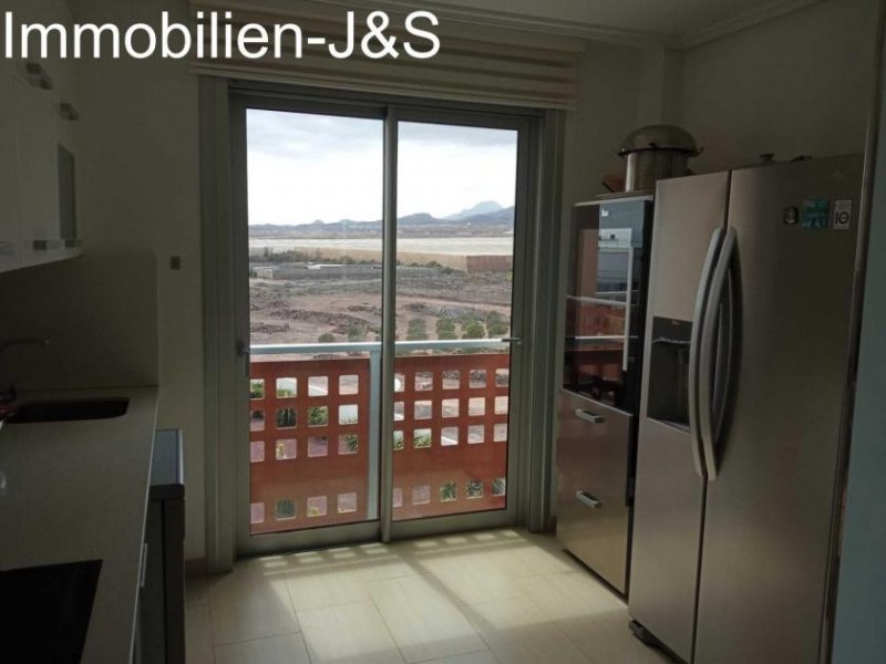 La Tejita Amplio ático de 4 dormitorios en la urbanización «Vista Roja» de Sotavento Wohnung kaufen