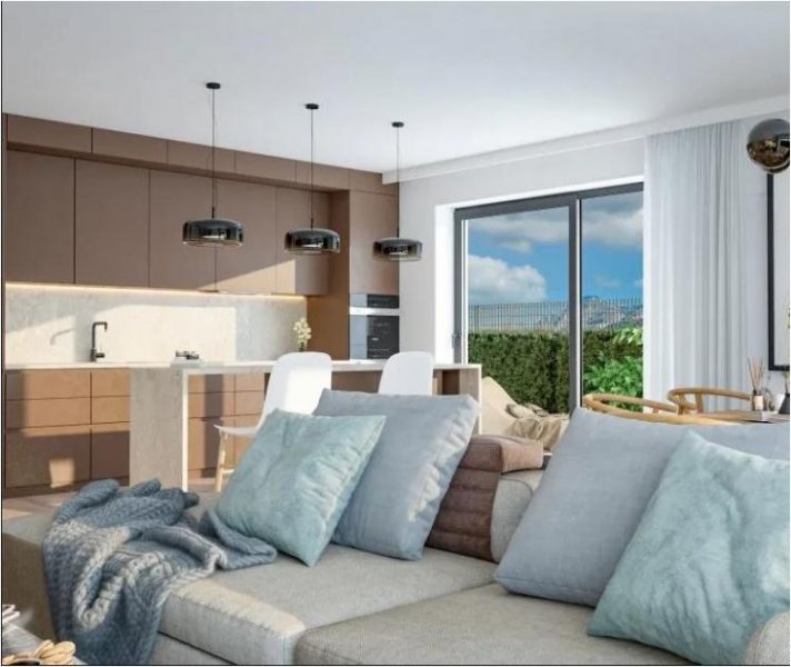 Salurn Neue 4-Zimmerwohnung mit großem Garten zu verkaufen Wohnung kaufen