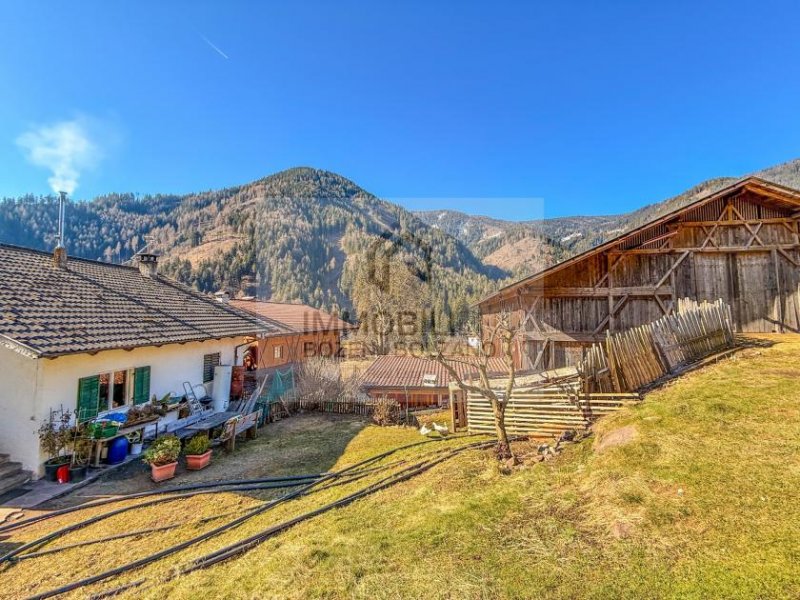 Sarntal Bauernhof in sonniger Panoramalage – ein Juwel mit Potenzial Haus kaufen