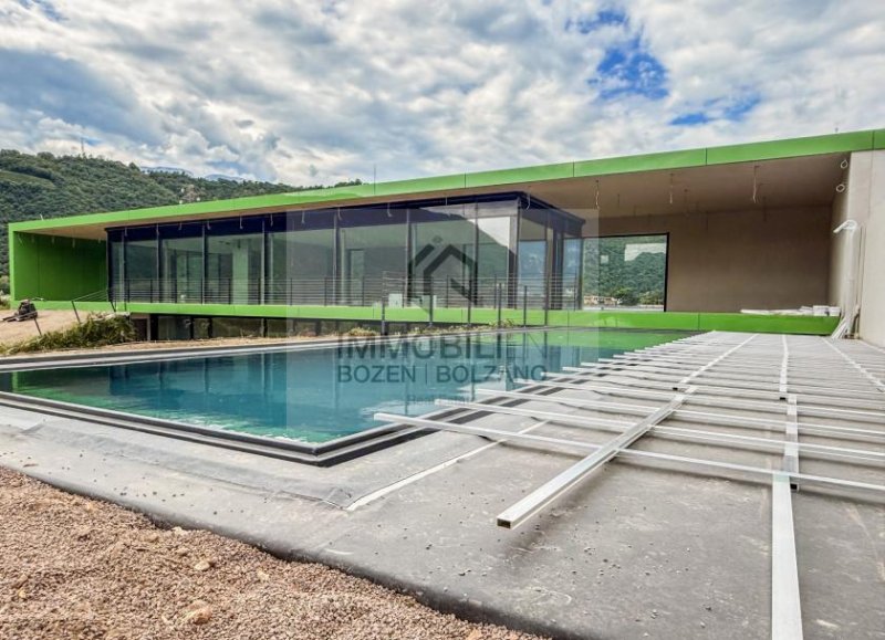Bozen Designer Villa mit Garten und Pool in Bozen, Südtirol zu verkaufen Haus kaufen