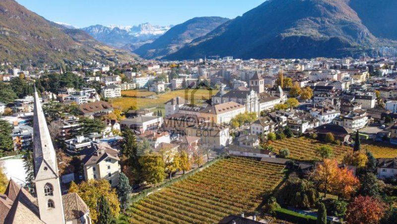 Bozen Nacktes Eigentum: Exklusive Villa in bester Lage von Gries zu verkaufen Haus kaufen