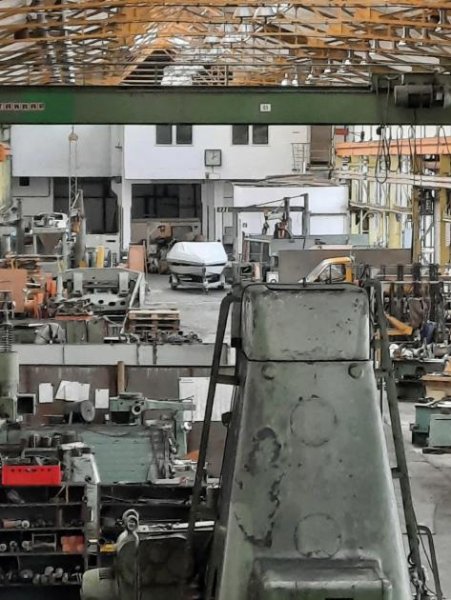 Magdeburg Produktionshalle 2900 qm auf 5900 qm Grundstück in MD-Südwest Gewerbe kaufen