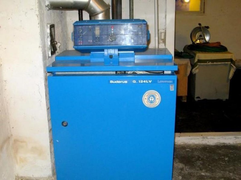 Biere Zwei-Volletagen-Einfamilienhaus mit Solaranlage und Pool Haus kaufen