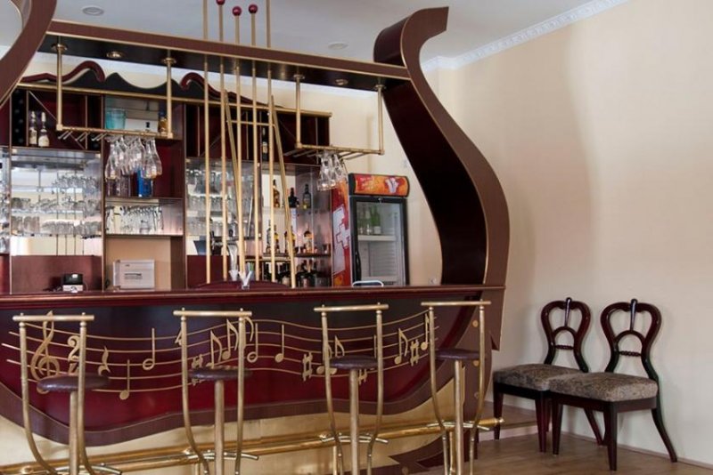 Barby Erfolgreich geführte Gastronomie-Immobilie in Top-Lage am Rathausplatz von Barby Gewerbe kaufen