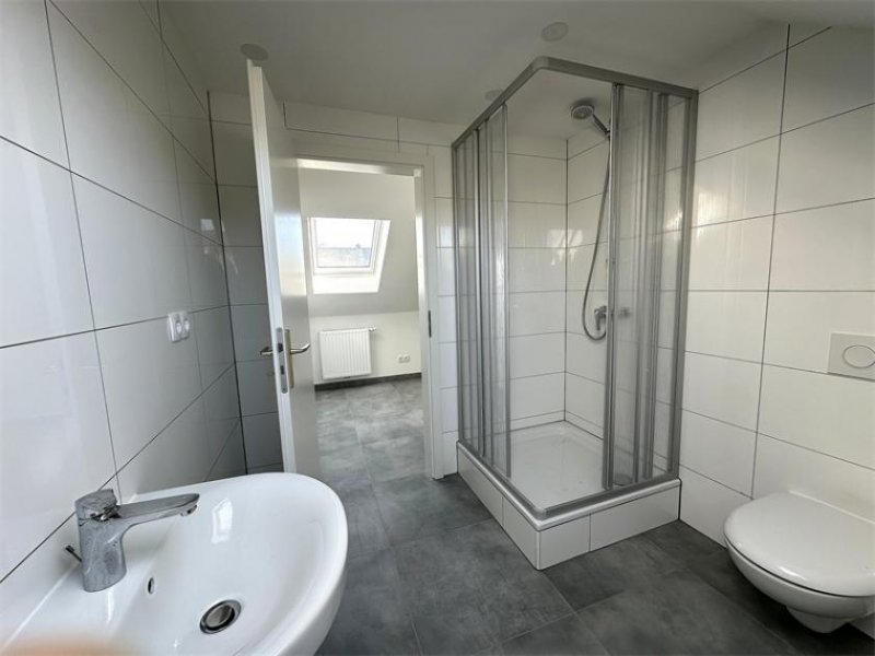 Genthin 5 Zimmer, Küche und 2 Bäder in Ruhiglage... Haus kaufen