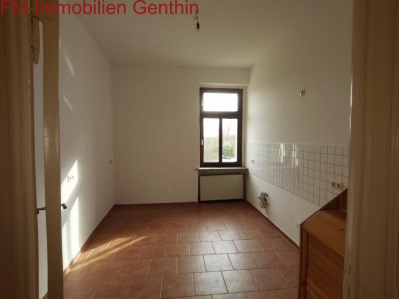 Genthin Modernes Mehrfamilienhaus in Genthin - Stilvolles Wohnen trifft auf gewinnbringende Anlage Gewerbe kaufen